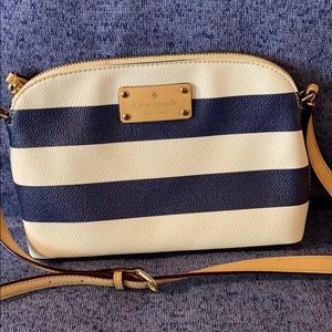 😻 Great condition Kate Spade bag 😻